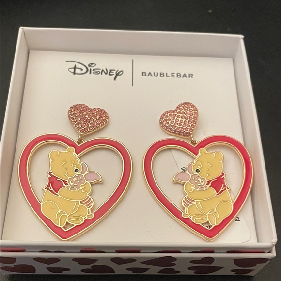 Disney BaubleBar Winnie the Pooh Heart Earrings - Picture 1 of 4